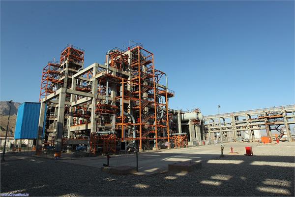 بازدید رئیس جمهور از پتروشیمی لرستان 1