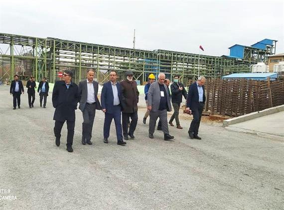 در دیدار از مرکز اراک شرکت پزوهش و فناوری پتروشیمی تاکید شد: افزایش همکاری پژوهشی میان پتروشیمی و پالایش و پخش