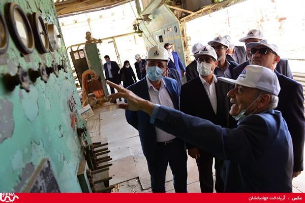 بازدید معاون وزیر نفت و مدیر عامل شرکت ملی صنایع پتروشیمی از پتروشیمی شیراز