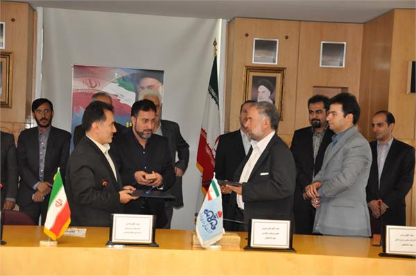 امضای قرارداد آینده نگاری صنعت پتروشیمی بین جهاد دانشگاه و شرکت ملی صنایع پتروشیمی 3