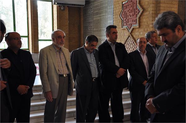 تجدید بیعت کارکنان و مدیران صنعت نفت با آرمانهای امام خمینی (ره) 8