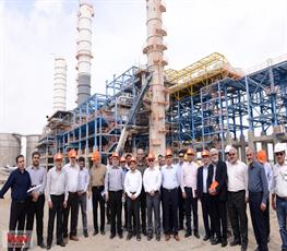 بازدید معاون وزیر نفت و مدیرعامل شرکت ملی صنایع پتروشیمی از طرح پتروشیمی بدر شرق 1