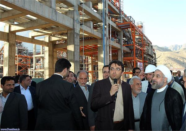 بازدید رئیس جمهور از پتروشیمی لرستان 6