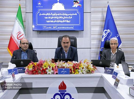 جمع‌آوری گازهای مشعل، اولویت راهبردی صنعت نفت امضای دو قرارداد برای جمع‌آوری گازهای مشعل و تأمین خوراک ...