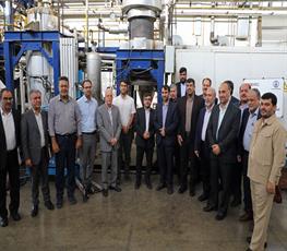 بازدید معاونان وزیر نفت در امور پتروشیمی و توسعه مدیریت و سرمایه انسانی از پژوهشگاه صنعت نفت 6