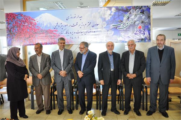 دیدار نوروزی مدیرعامل با کارکنان در سال 94 11