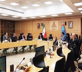 نشست مشترک مدیران عامل شرکت ملی صنایع پتروشیمی و بانک تجارت 5