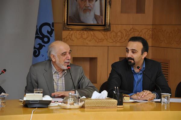 نشست روسای روابط عمومی صنایع پتروشیمی با مدیرعامل شرکت ملی صنایع پتروشیمی  12