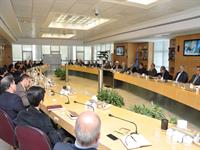 نشست مدیران عامل منطقه عسلویه با مدیرعامل شرکت ملی صنایع پتروشیمی 6