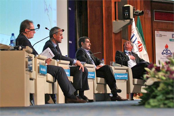 همایش بین المللی صنعت پتروشیمی IPF  7