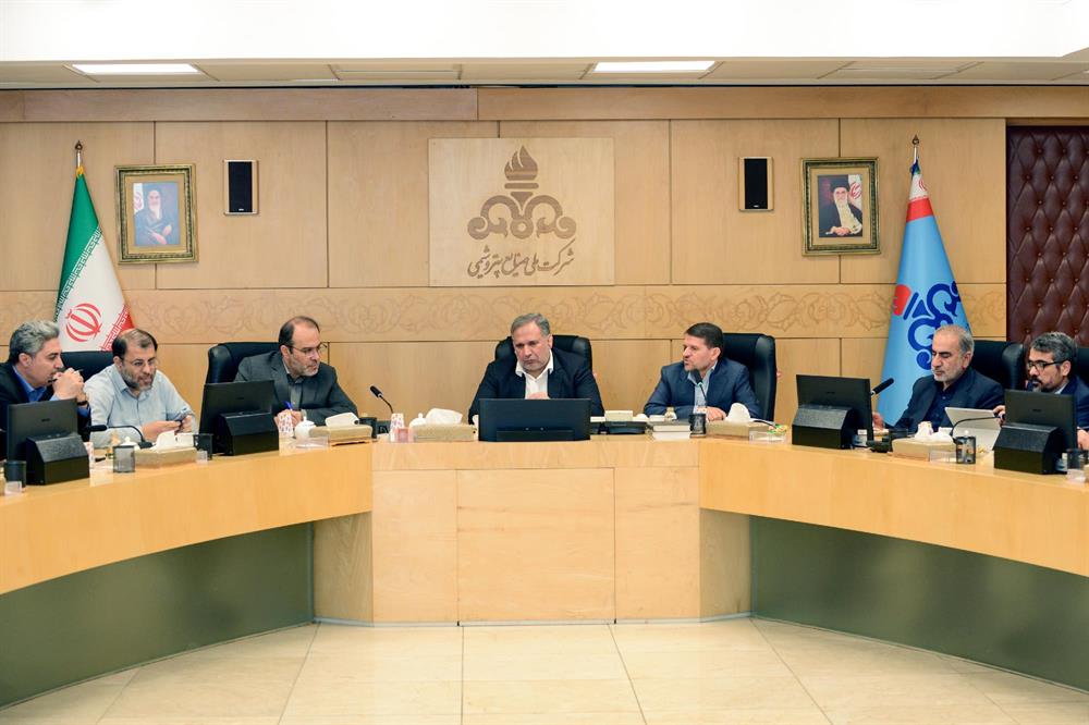 Iran Petchem Sector Seeks Stronger Government-Parliament Synergy for Downstream Industry Needs