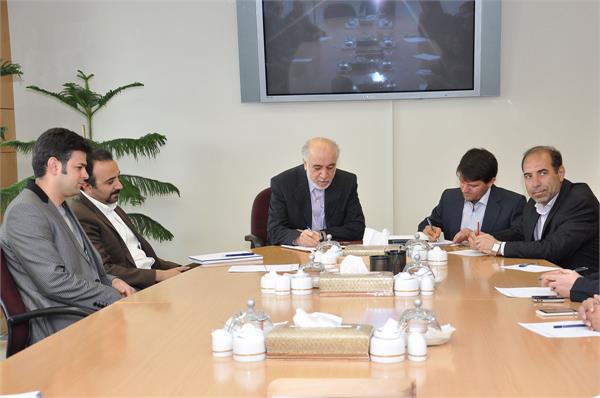 نشست مدیرعامل شرکت ملی صنایع پتروشیمی با کارکنان روابط عمومی 1