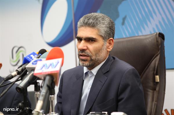 نشست خبری مهندس بیات، مدیرعامل شرکت ملی صنایع پتروشیمی در حاشیه نمایشگاه ایران پلاست 14