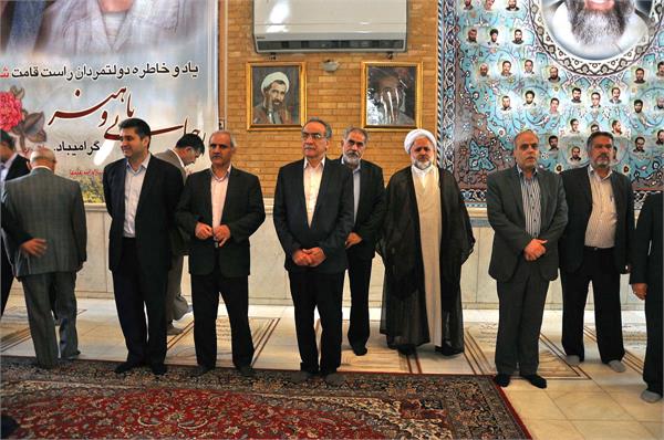 تجدید بیعت کارکنان و مدیران صنعت نفت با آرمانهای امام خمینی (ره) 9