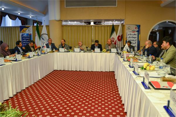 بیست و پنجمین اجلاس مدیران عامل شرکتهای تولیدی ـ مشهد مهر 1394 7