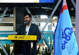 ایران‌پلاست ویترین توانمندی‌های پتروشیمی ایران است / مجلس با جدیت پیگیر  رفع مشکلات صنایع پتروشیمی است