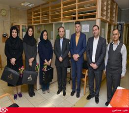 تجلیل مدیر منابع انسانی از کادر پزشکی و پرستاری درمانگاه غدیر به مناسبت روز پرستار- 97/10/22 6