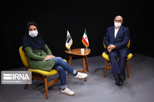 بازدید مدیرعامل شرکت ملی صنایع پتروشیمی از ایرنا 20