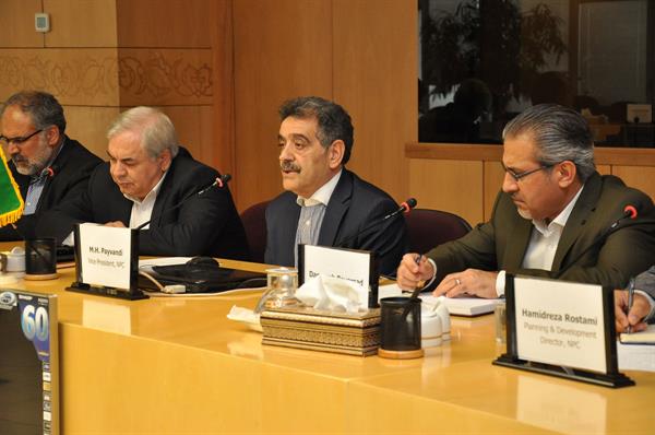 نشست مشترک مهندس پیوندی با مدیران نفت و گاز هند 9