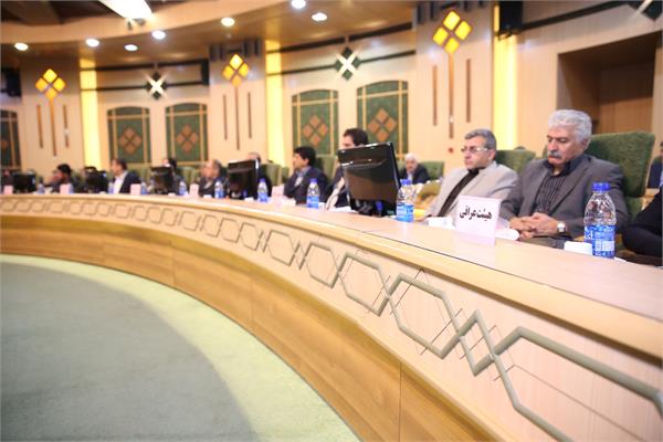 گردهمایی جذب سرمایه گذاران در صنایع پایین دستی 7