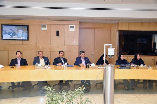 نشست روسای روابط عمومی صنایع پتروشیمی با مدیرعامل شرکت ملی صنایع پتروشیمی  8