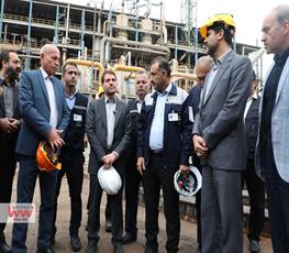 بازدید سرپرست شرکت ملی صنایع پتروشیمی از شرکت های پتروشیمی اروند، کارون و رازی در منطقه ویژه اقتصادی پتروشیمی 14