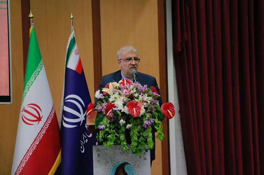دعوت از سرمایه‌گذاران داخلی و خارجی برای حضور در صنعت نفت ایران