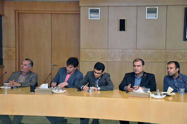 نشست روسای روابط عمومی صنایع پتروشیمی با مدیرعامل شرکت ملی صنایع پتروشیمی  10