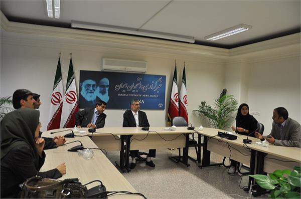 بازدید معاون وزیر نفت و مدیرعامل شرکت ملی صنایع پتروشیمی از خبرگزاری ایسنا 8