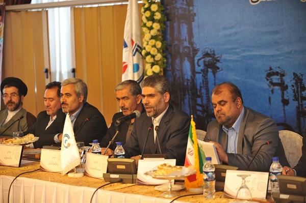 نوزدهمین نشست مدیران عامل مجتمع های تولید صنایع پتروشیمی  کشور با حضور وزیر نفت 10