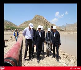 بازدید معاون وزیر نفت و مدیرعامل شرکت ملی صنایع پتروشیمی از مناطق سیل زده پلدختر-98/2/10 22
