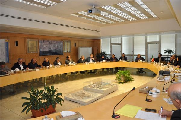 دهمین جلسه کمیته راهبری برنامه ریزی استراتژیک شرکت ملی صنایع پتروشیمی 6