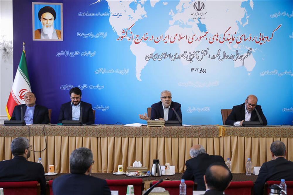 Oil Minister Invites Foreign Investors to Join Energy Sector