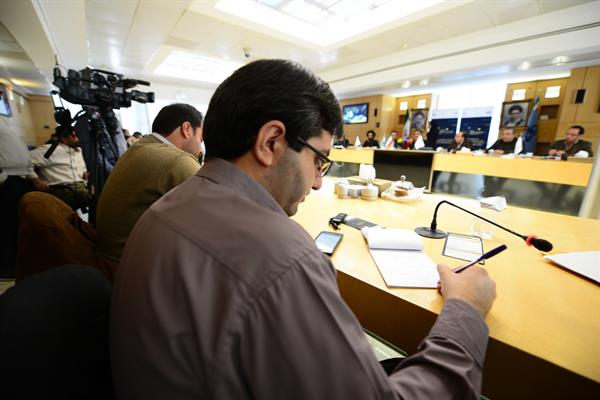 Amir Rashidimoghaddam 18