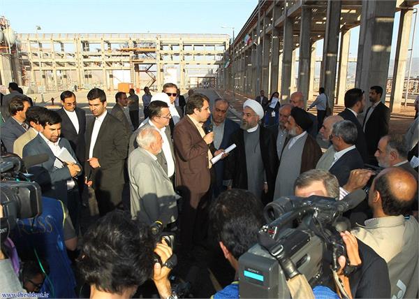 بازدید رئیس جمهور از پتروشیمی لرستان 11