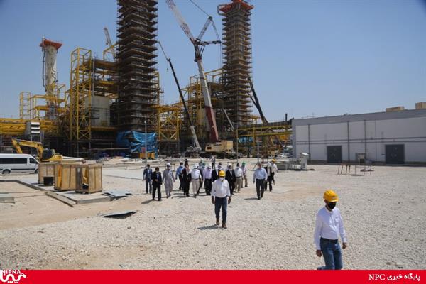 بازدید مدیر عامل شرکت ملی صنایع پتروشیمی از چند طرح جهش دوم صنعت پتروشیمی 4
