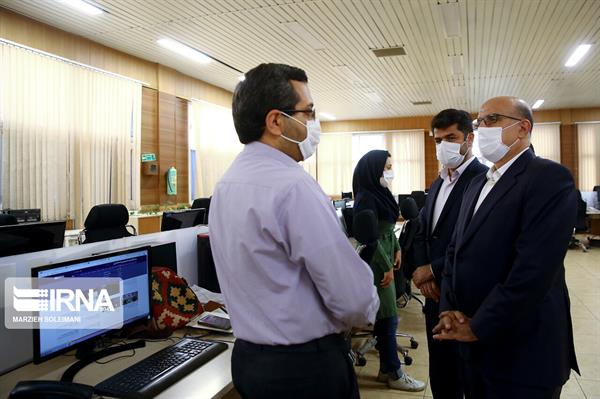 بازدید مدیرعامل شرکت ملی صنایع پتروشیمی از ایرنا 17