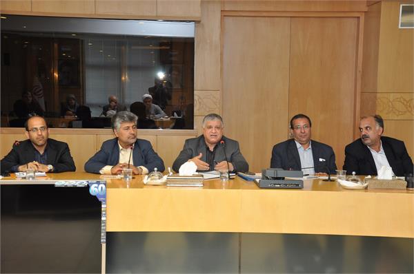 نشست مدیران عامل منطقه عسلویه با مدیرعامل شرکت ملی صنایع پتروشیمی 2