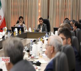 نشست مهندس شاهمیرزایی معاون وزیر نفت و مدیرعامل شرکت ملی صنایع پتروشیمی با مدیران عامل شرکت های پتروشیمی منطقه ویژه اقتصادی ماهشهر 4