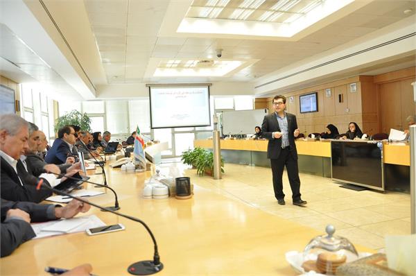 دوازدهمین جلسه کمیته راهبری برنامه ریزی استراتژیک شرکت ملی صنایع پتروشیمی 5