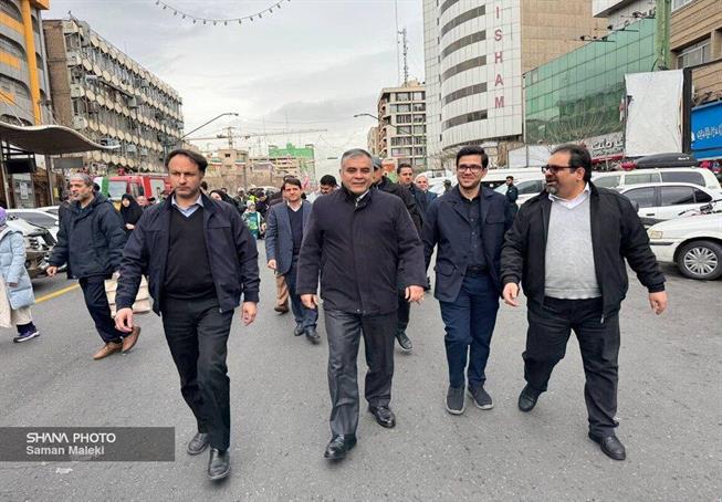 حضور مردم در راهپیمایی ۲۲ بهمن پیام روشنی به دشمنان است