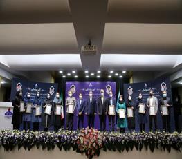 آئین رونمایی از «پرتال جدید شرکت ملی صنایع پتروشیمی، سامانه خوراک و محصول مجتمع های صنعت پتروشیمی و ویرایش جدید کتاب فرایند ها و واکنش های شیمیایی در صنعت پتروشیمی ایران»  19