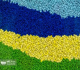 گرانول در هفدهمین نمایشگاه ایران پلاست 9