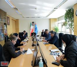 نشست مدیران روابط عمومی هلدینگ های صنعت پتروشیمی با هدف هم افزایی و توسعه همکاری های مشترک به میزبانی شرکت ملی صنایع پتروشیمی برگزار شد 7