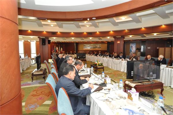 بیست و دومین نشست مدیران عامل شرکت های تولیدی پتروشیمی در شیراز 9