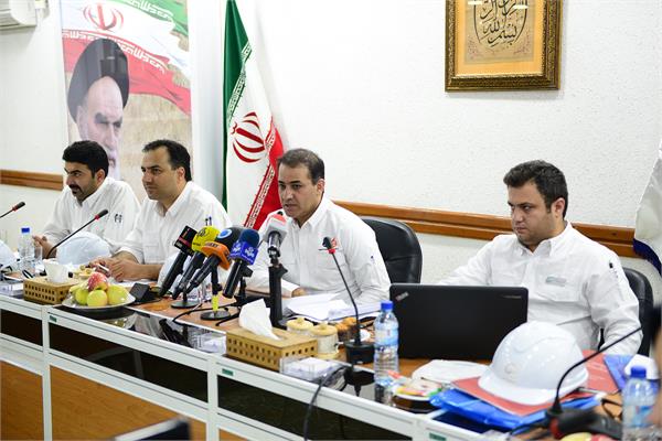 نشست خبری مدیرعامل شرکت شیمیایی صدف عسلویه 2