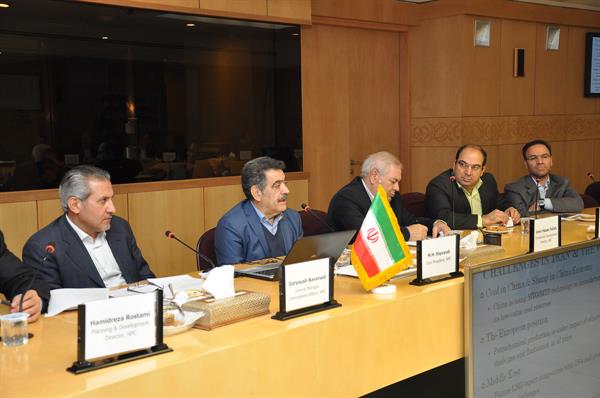 نشست هئیت هلندی با مدیران ارشد شرکت ملی صنایع پتروشیمی 9