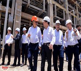 بازدید معاون وزیر نفت و مدیرعامل شرکت ملی صنایع پتروشیمی از پتروشیمی بوشهر 25