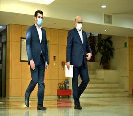 نشست خبری معاون وزیر نفت و مدیرعامل شرکت ملی صنایع پتروشیمی با اصحاب رسانه 1