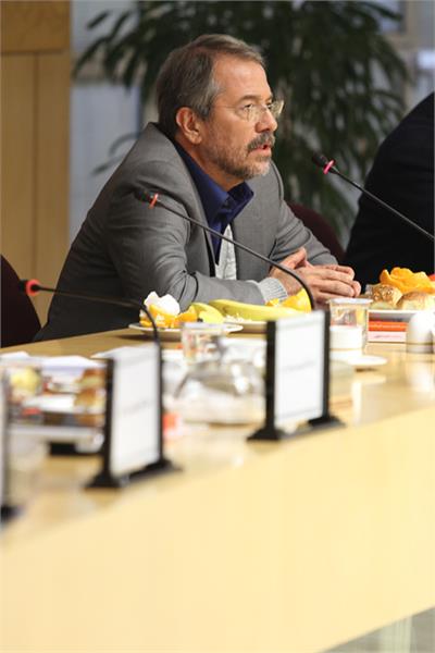 نشست بررسی و انتخاب منطقه چابهار به عنوان قطب توسعه آتی صنعت پتروشیمی 24